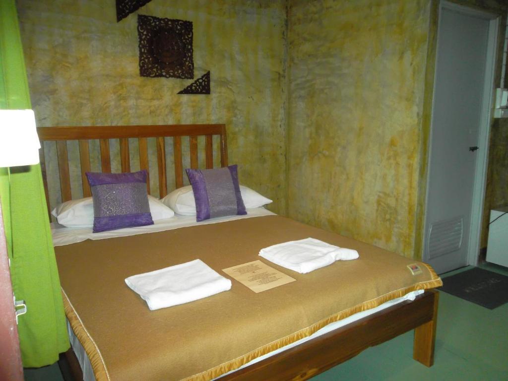 Tamarind Grand Resort Mae Sariang Habitación foto
